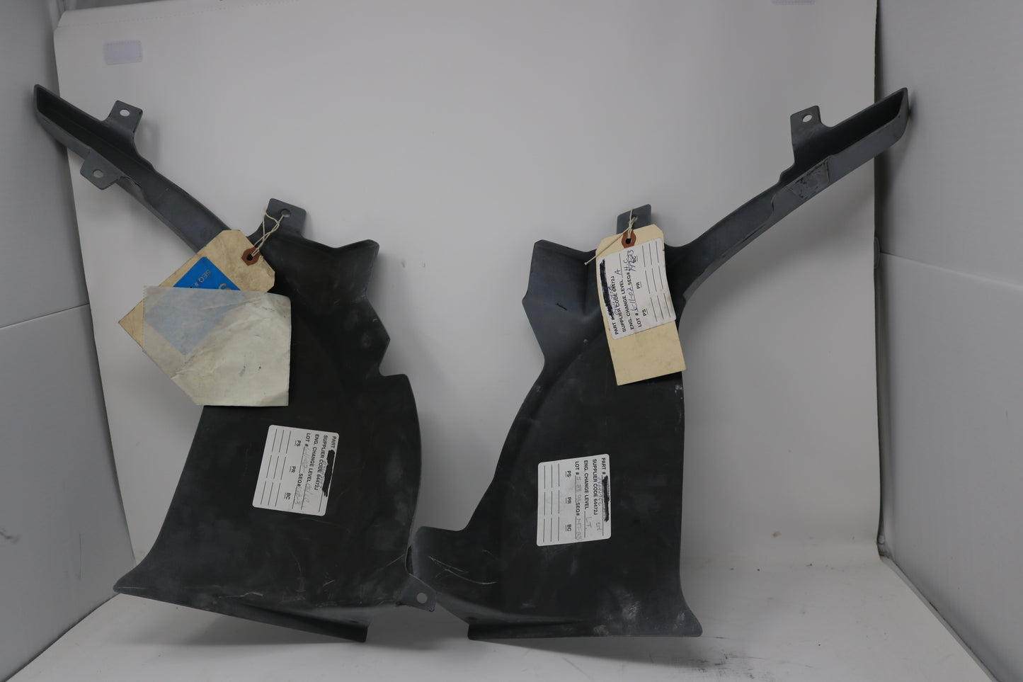 4642956, 4642957 NEW OEM 1992-1999 DODGE VIPER RT/10 GTS DOOR HINGE COVERS PAIR