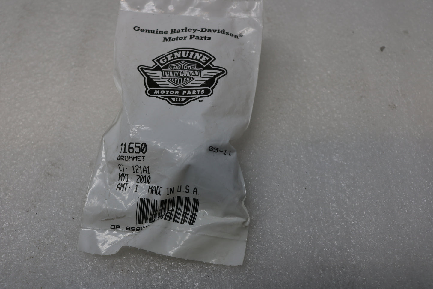11650 NEW OEM 2009-2024 HARLEY-DAVIDSON TOURING SIDE COVER GROMMET 11650