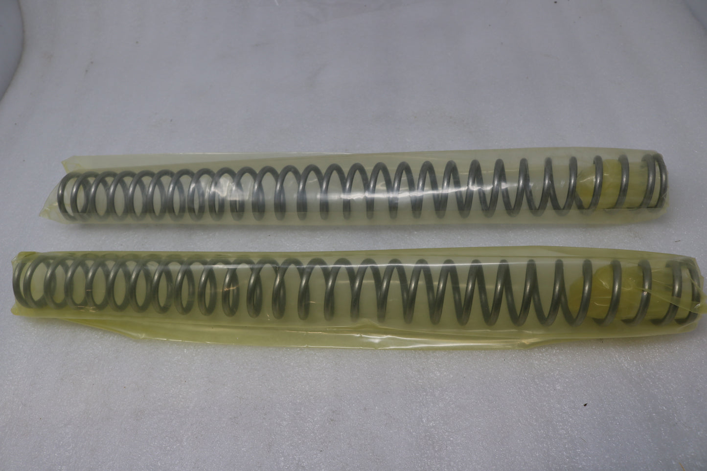 91410105S NEW OEM 2014-2023 KTM 125 250 300 350 450 500 SPRING 5.0N/MM SET= 4,9M 91410105S