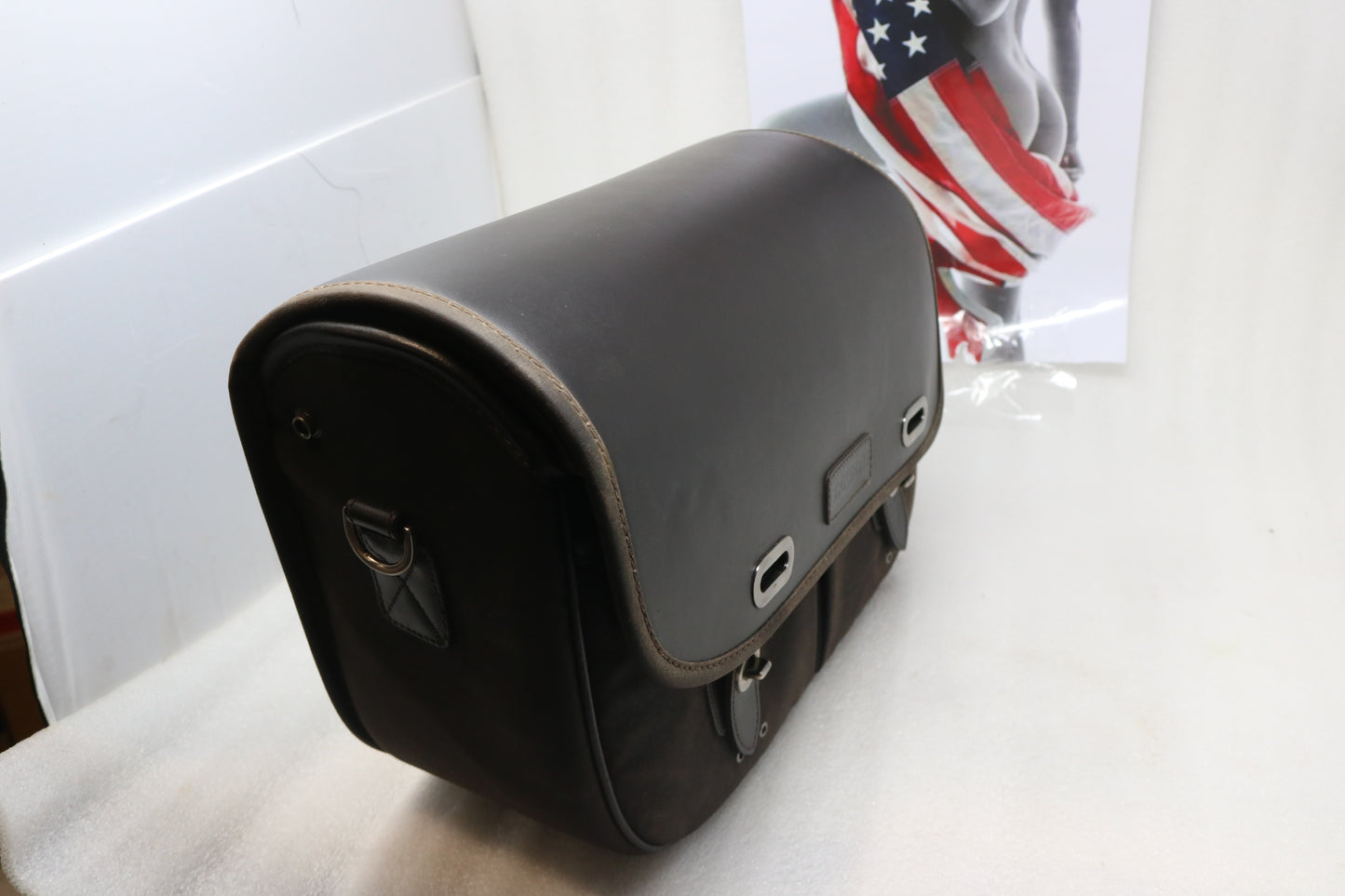 T9510253 NEW OEM 2016-2020 TRIUMPH BONNEVILLE STREET LEFT PANNIER SADDLEBAG