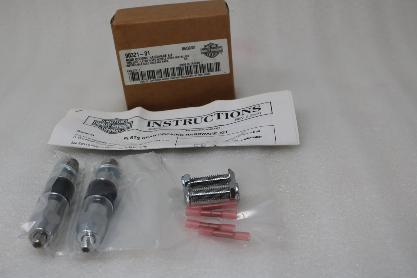 90321-01 NEW OEM 2002 AND NEWER HARLEY-DAVIDSON FLSTS HERITAGE SPRINGER REAR DOCKING HARDWARE