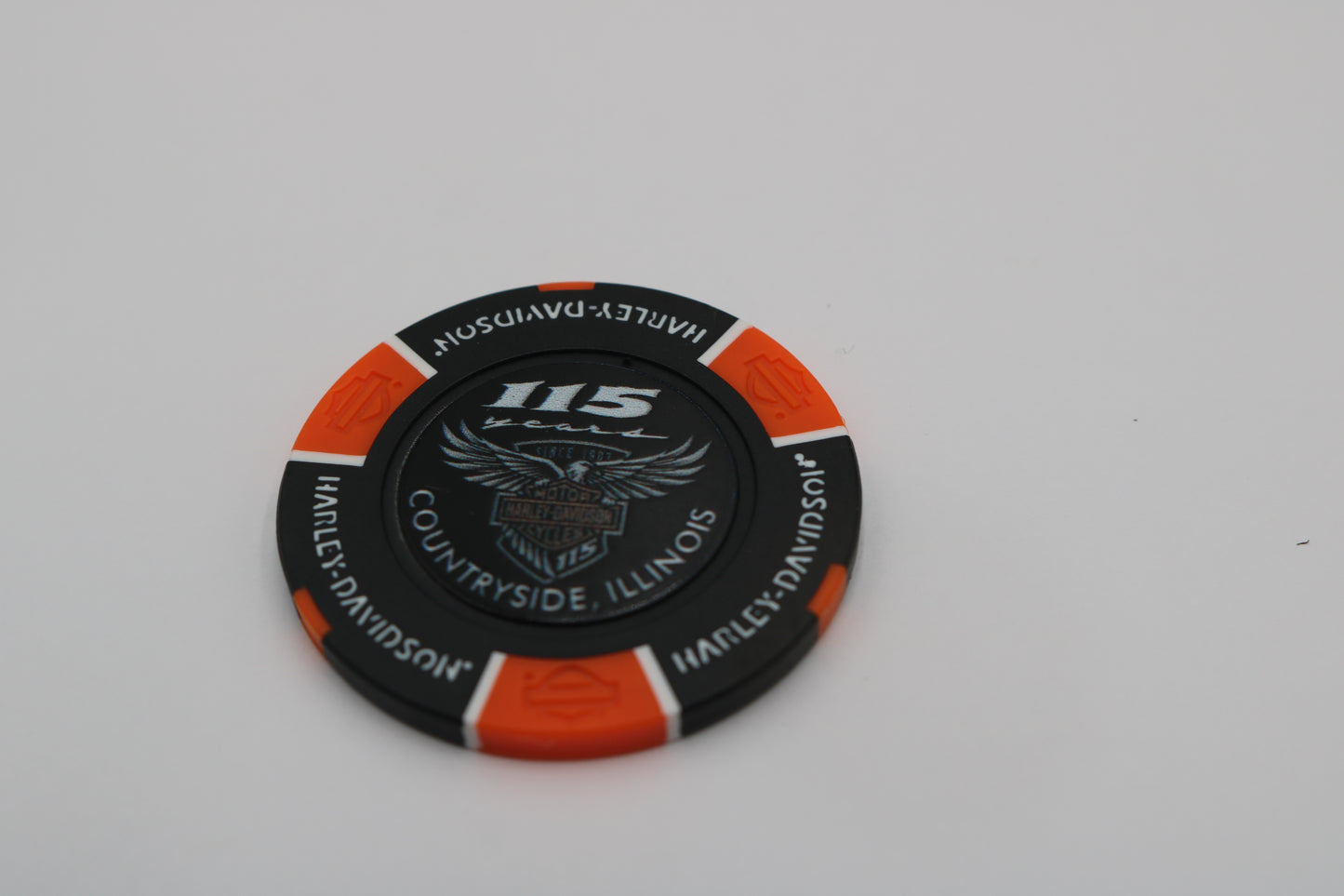 NEW ILLINOIS HARLEY-DAVIDSON 115TH ANNIVERSARY POKER CHIP COUNTRYSIDE, IL ORANGE