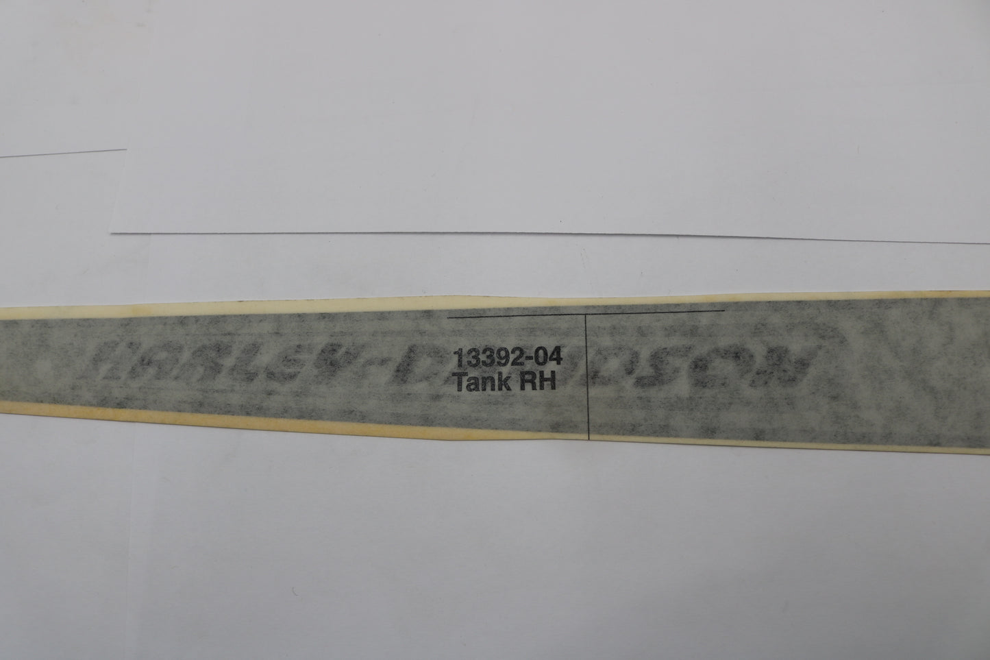 13392-04 NEW OEM 2004-2005 HARLEY-DAVIDSON ROADGLIDE ROADKING RIGHT GAS TANK DECAL