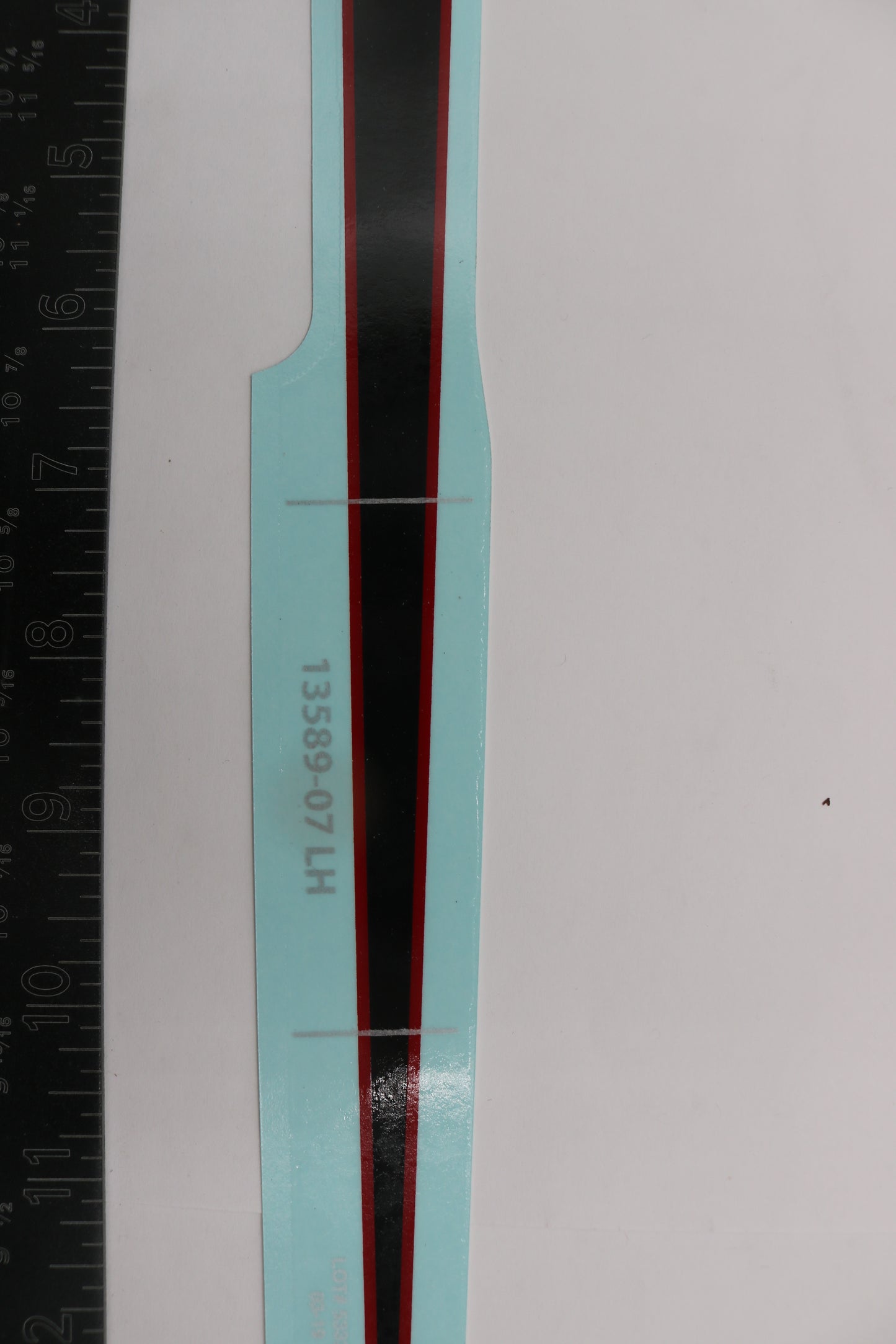13589-07 NEW OEM 2007 HARLEY-DAVIDSON FLSTF SOFTAIL FATBOY FRONT FENDER DECAL BK/RED WS