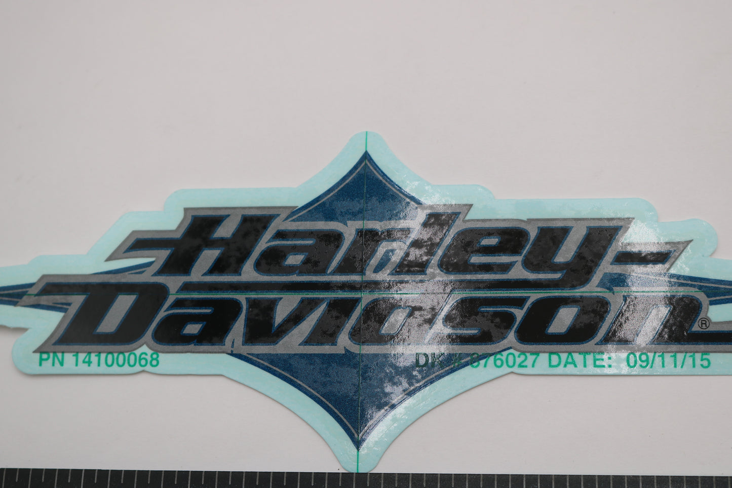 14100068 NEW OEM HARLEY-DAVIDSON SOFTAIL DYNA TOURING GAS TANK DECAL