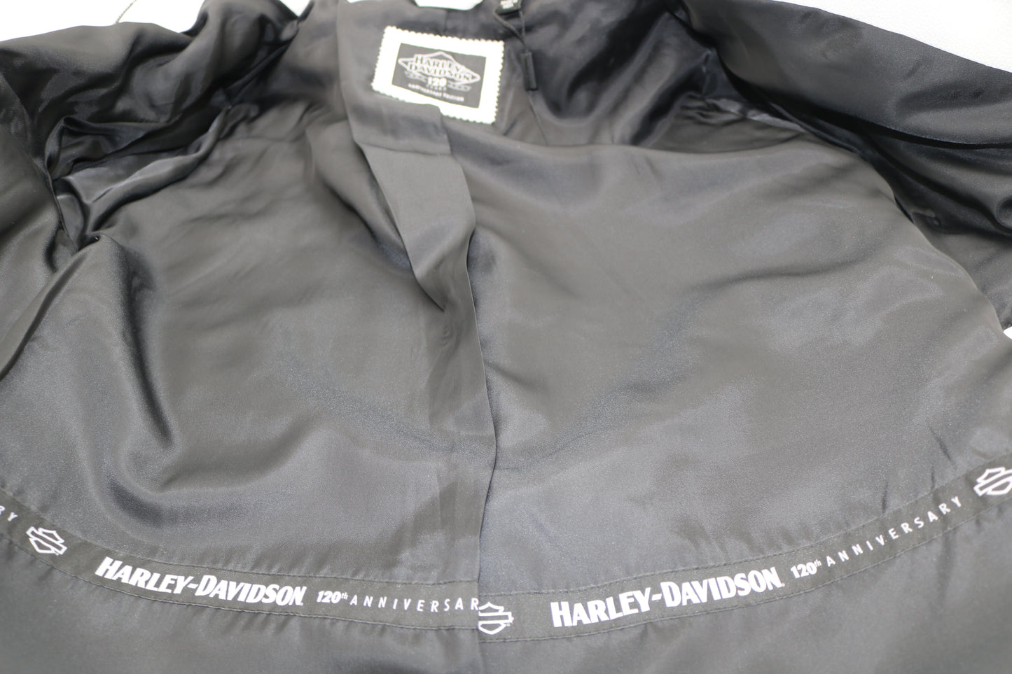 97045-23VW NWT HARLEY-DAVIDSON WOMENS LEATHER JACKET 120TH ANNIVERSARY X-LARGE