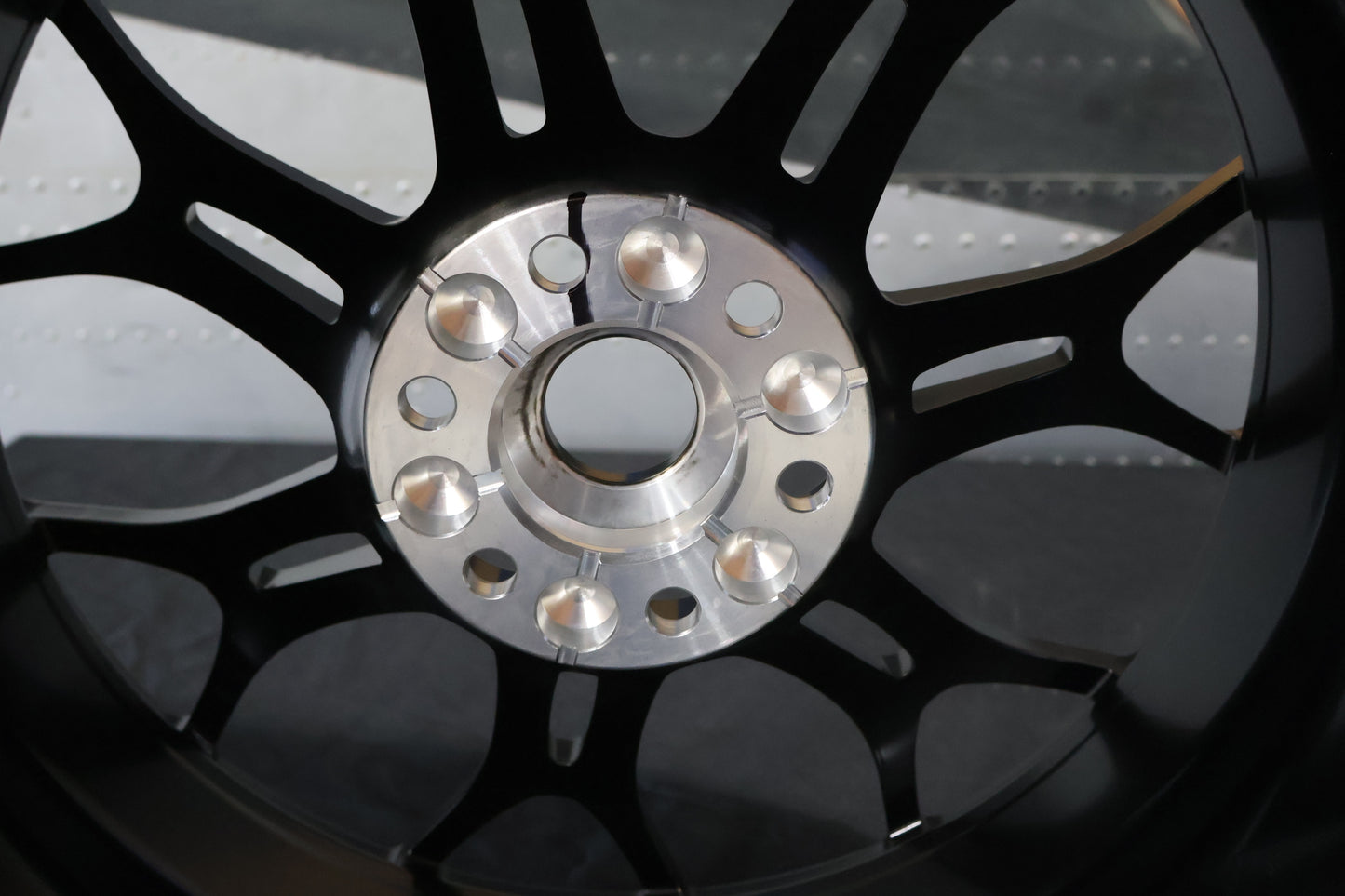 1WR19RXFAA NEW OEM 2013-2017 DODGE VIPER SIDEWINDER II FRONT WHEEL ULTRA LIGHT