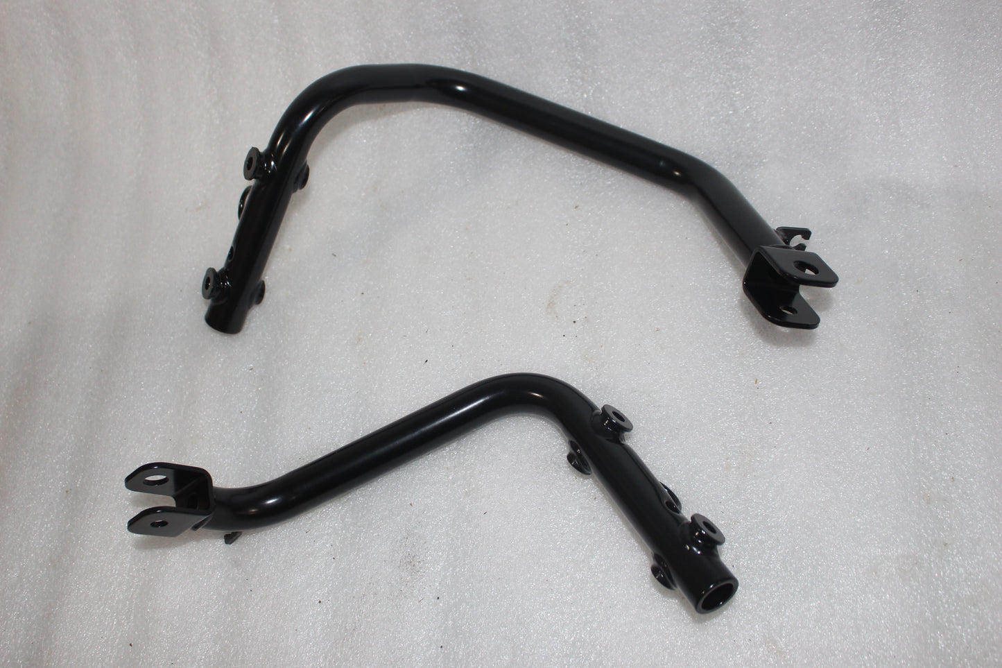 A9508186 NEW OEM 2010-2020 TRIUMPH TIGER PANNIER MOUNTING KIT A9508186