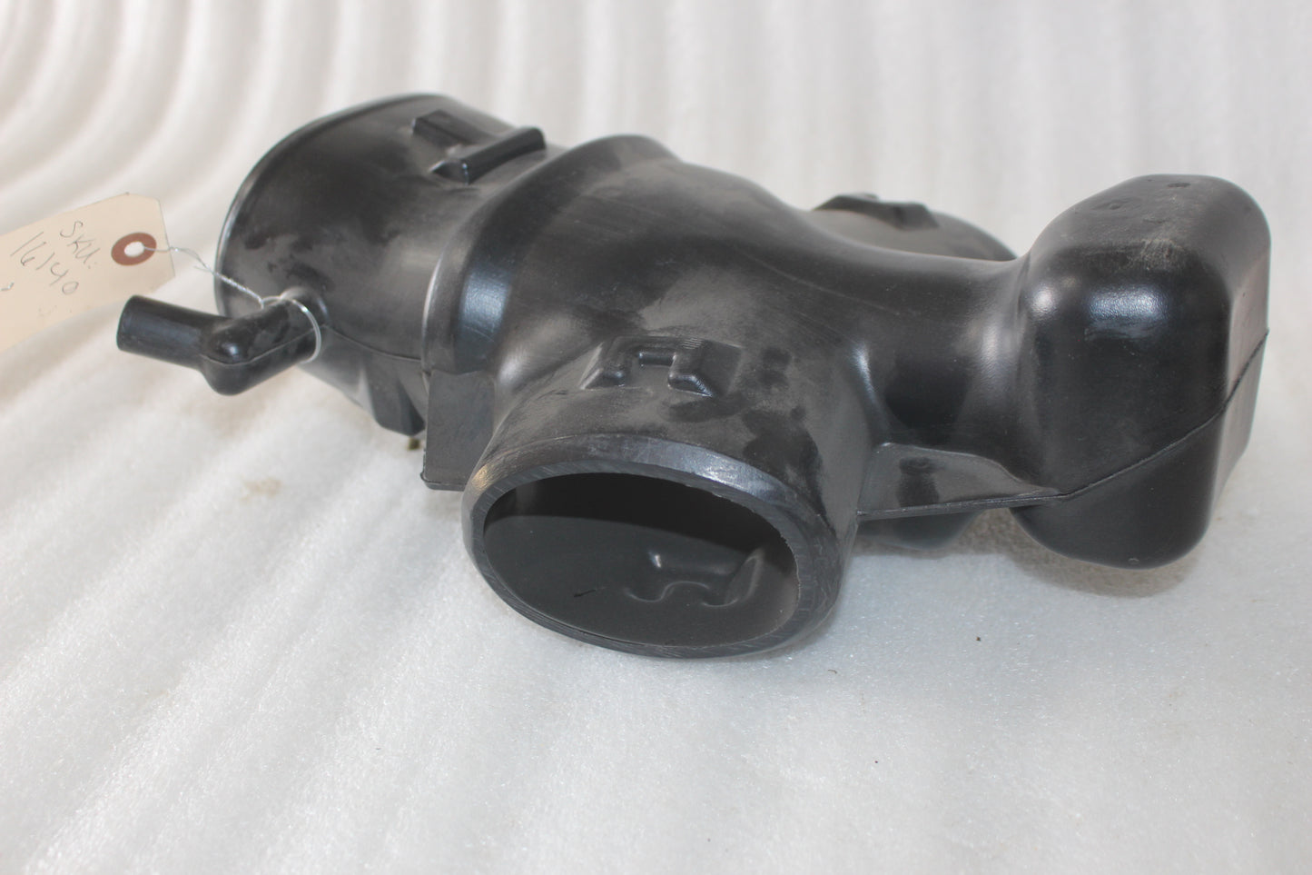 5037295AB NEW OEM 2003-2006 DODGE VIPER SRT-10 CLEAN AIR TUBE 5037295AB