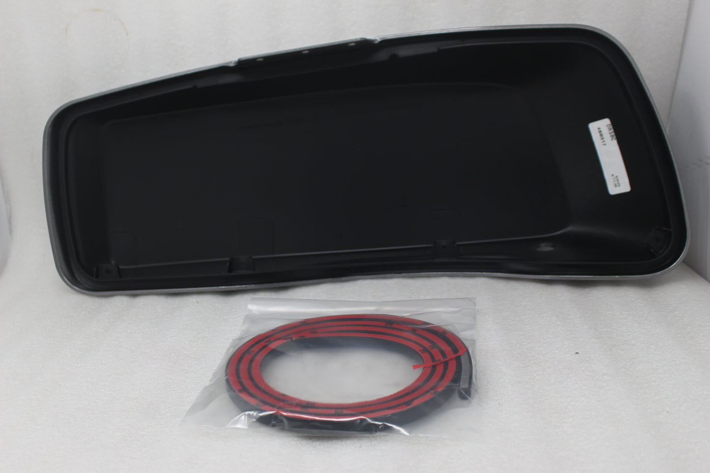 90201056DZP NEW OEM 2014-2023 HARLEY-DAVIDSON TOURING RT SADDLEBAG LID BILLET SILVER