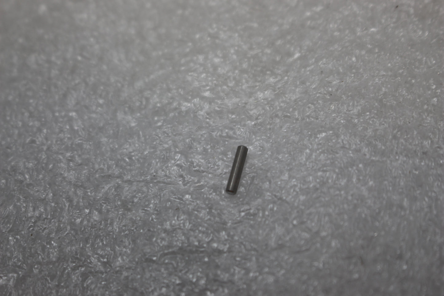 86010201A NEW OEM DUCATI PARALLEL PIN KEY 86010201A