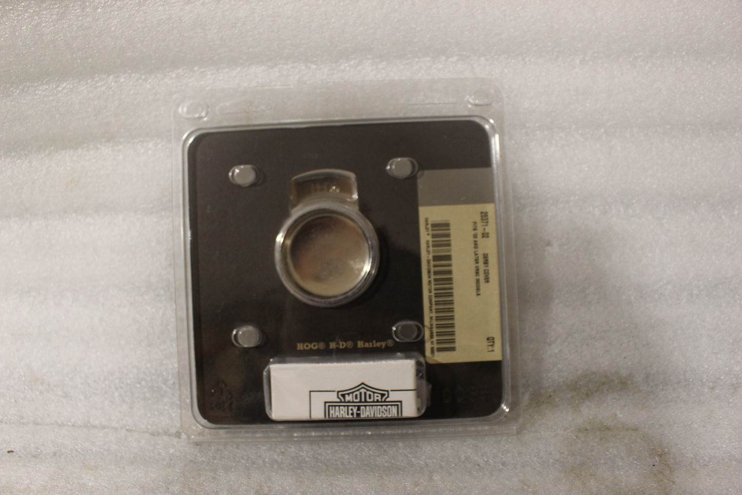 25371-02 NEW OEM HARLEY-DAVIDSON VRSCVROD DERBY COVER 25371-02