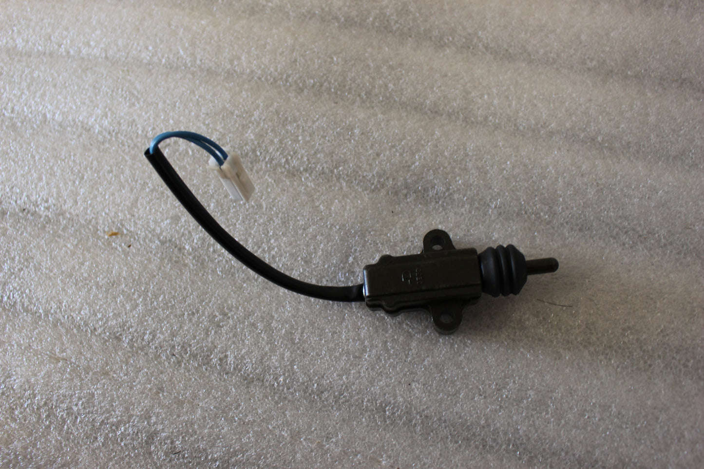 Y0802.T NEW OEM 2000-2010 BUELL P3 BLAST SIDESTAND SWITCH Y0802.T