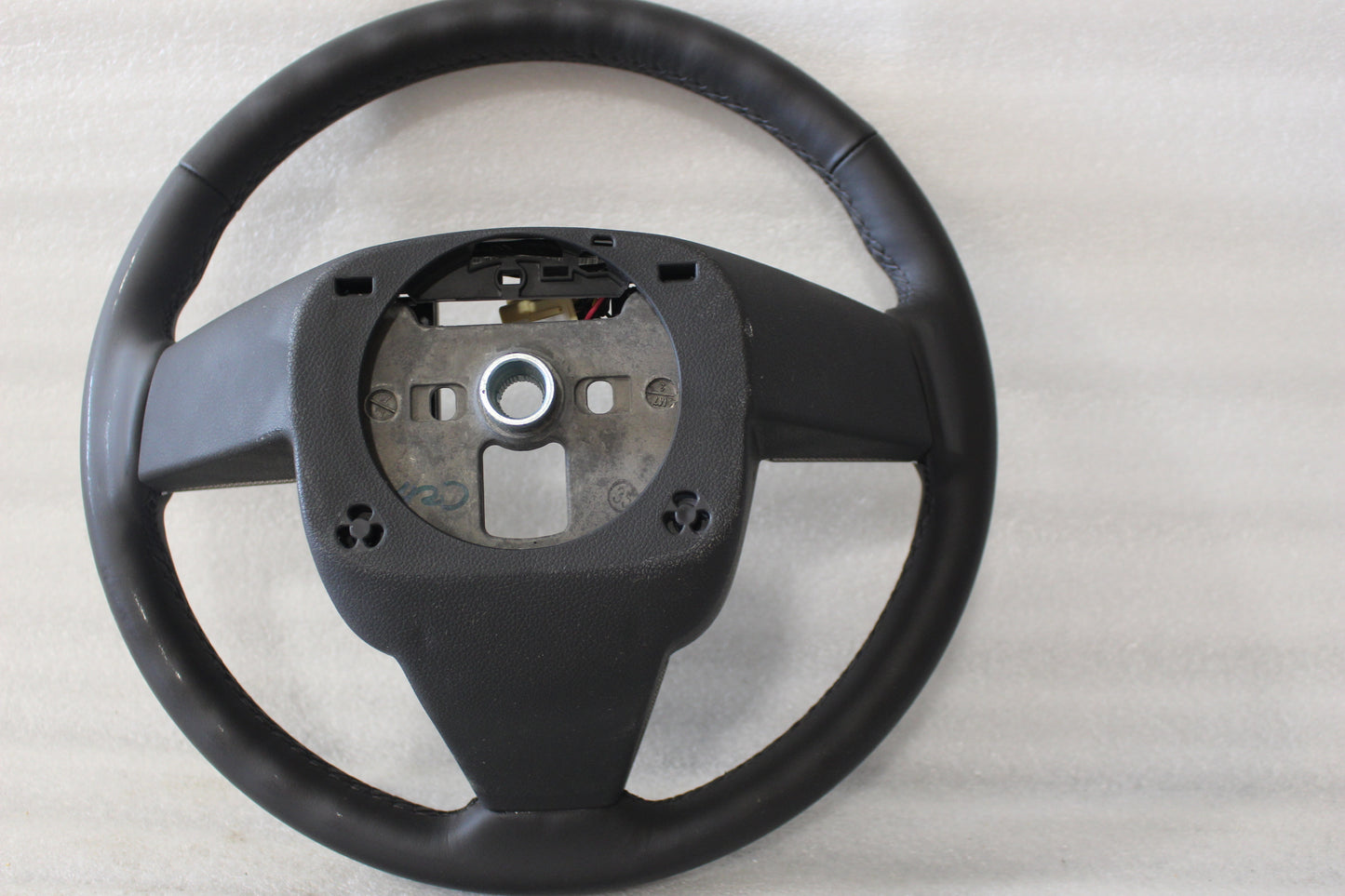25831116 NEW OEM 2008 CADILLAC XLR STEERING WHEEL EBONY 25831116