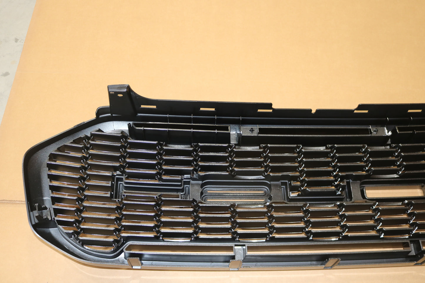 1419-8202-AA NEW ROUSH MAGNETIC GRAY GRILL 1419-8202-AA FITS 2019-2023 FORD RANGER