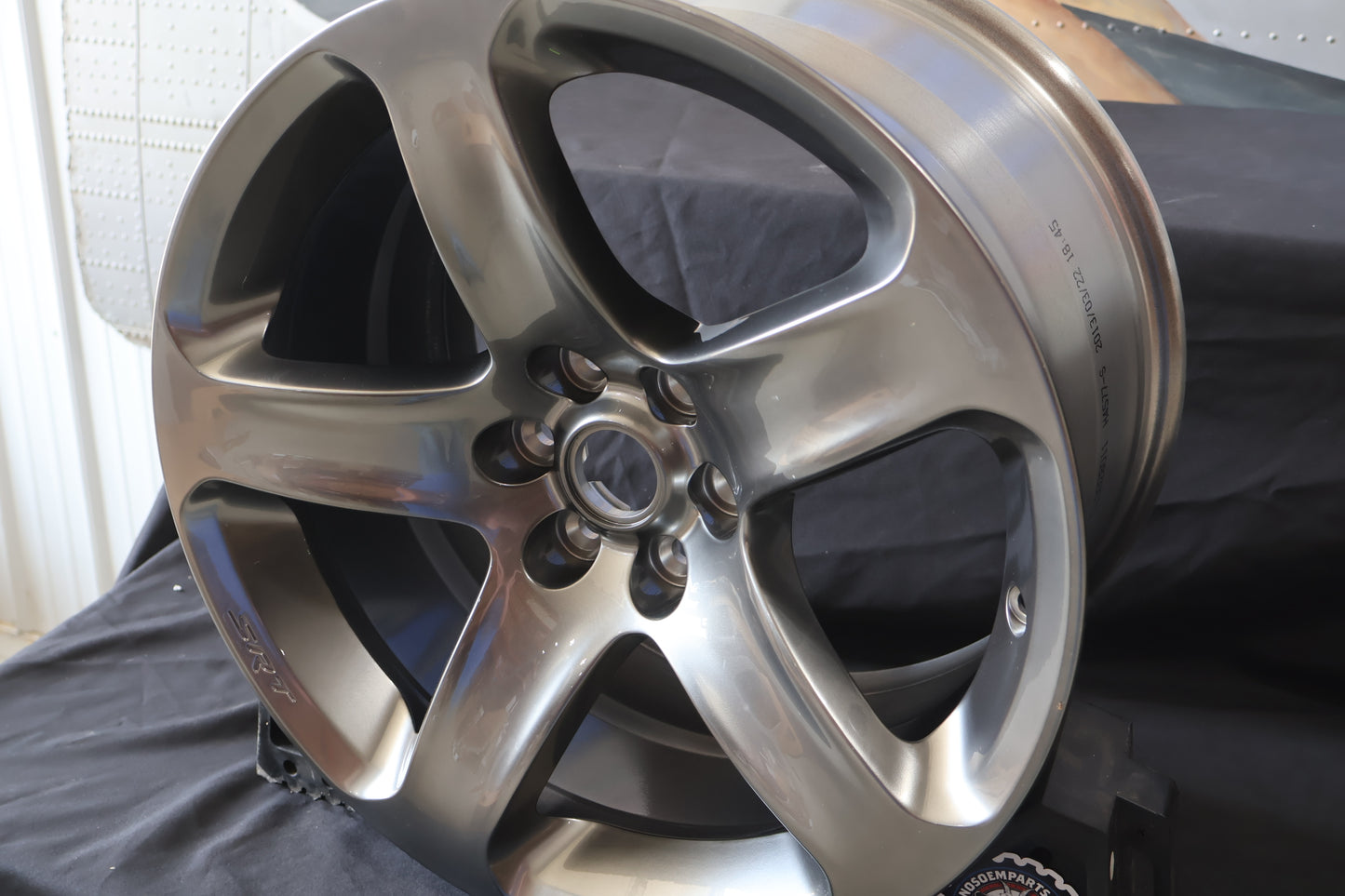 1WL85JXYAA NEW OEM 1992-2017 DODGE VIPER RATTLER FRONT WHEEL RIM ACR SRT GTS
