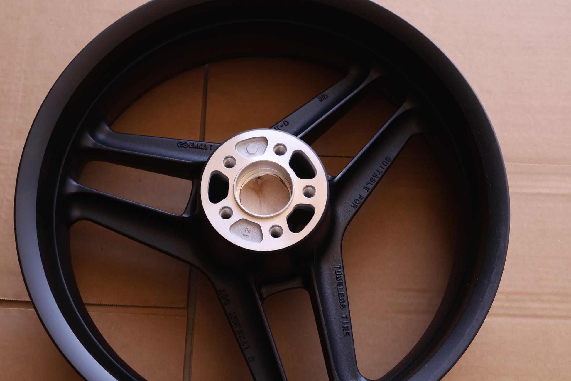 43107-08 NEW OEM 2008-2011 HARLEY-DAVIDSON XR1200 SPORTSTER REAR WHEEL 3-SPOKE
