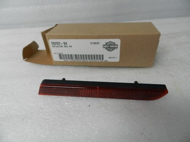59293-94 NEW OEM 1994-2000 HARLEY-DAVIDSON DYNA FXDS RIGHT HAND REFLECTOR RED