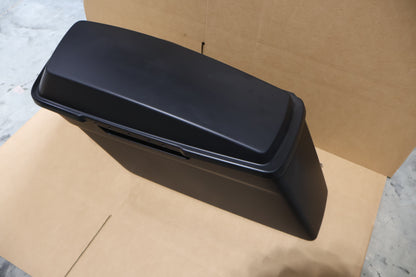79105-03A 79107-03A NEW OEM 1993-2013 HARLEY-DAVIDSON TOURING LEFT SADDLEBAG W/LID