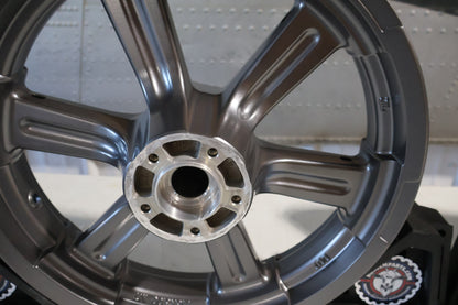 43300588 40900573 NEW OEM 2018-2021 HARLEY FXFB FXFBS FATBOB ANNIHILATOR WHEELS