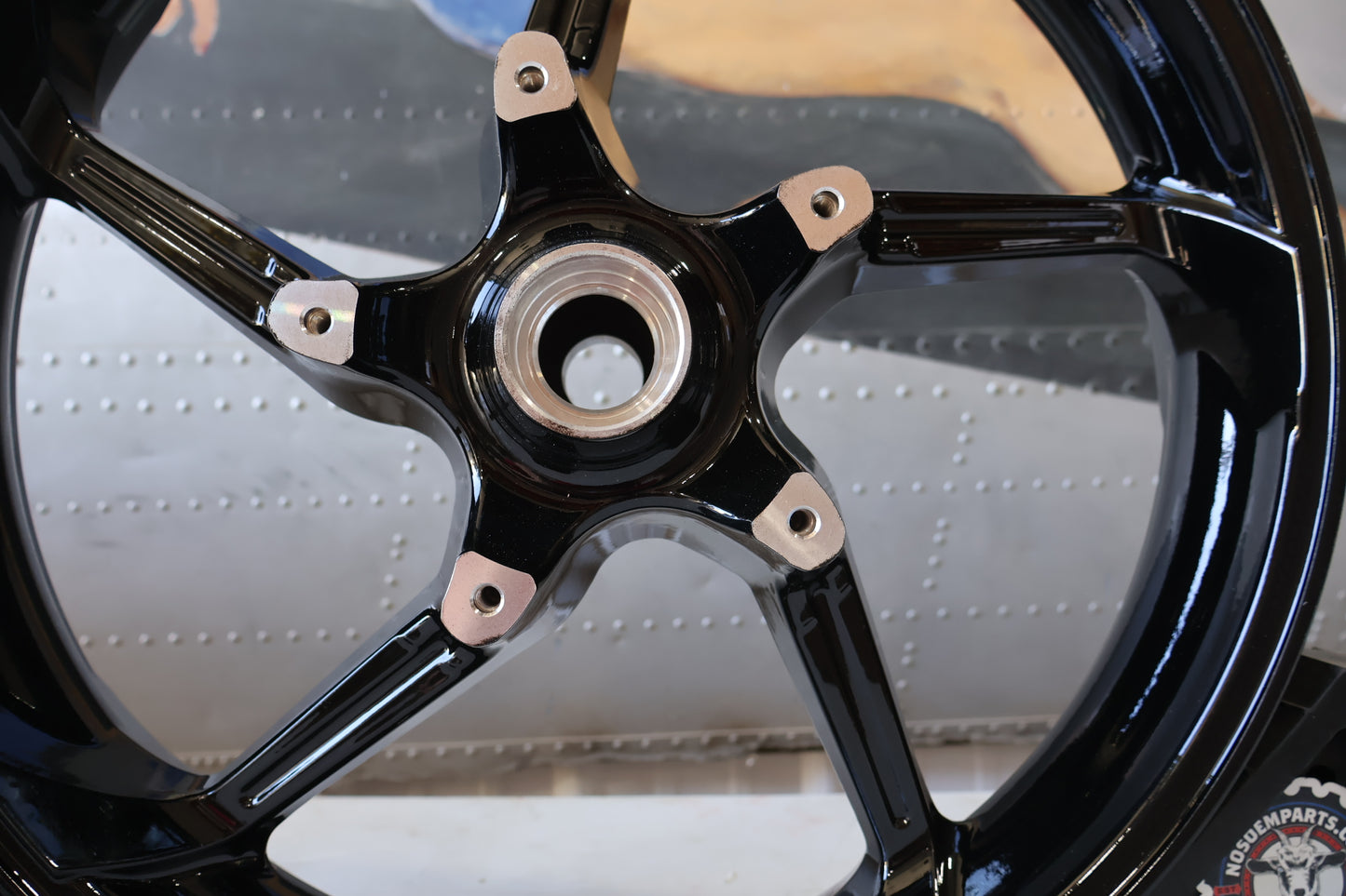 43300481 NEW OEM 2016-2017 HARLEY FXSE PRO STREET BREAKOUT AGGRESSOR FRONT WHEEL