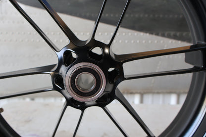 G0110.02A8BYT NEW OEM 2003-2010 BUELL XB 1125R/CR DESIGNER VILLAIN FRONT WHEEL