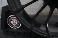 
              40900516 NEW OEM 2009-2025 HARLEY-DAVIDSON TOURING TALON CVO REAR WHEEL ST RG
            