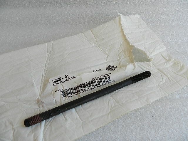 16502-01 NEW OEM HARLEY-DAVIDSON EVO CYLINDER STUD 16502-01