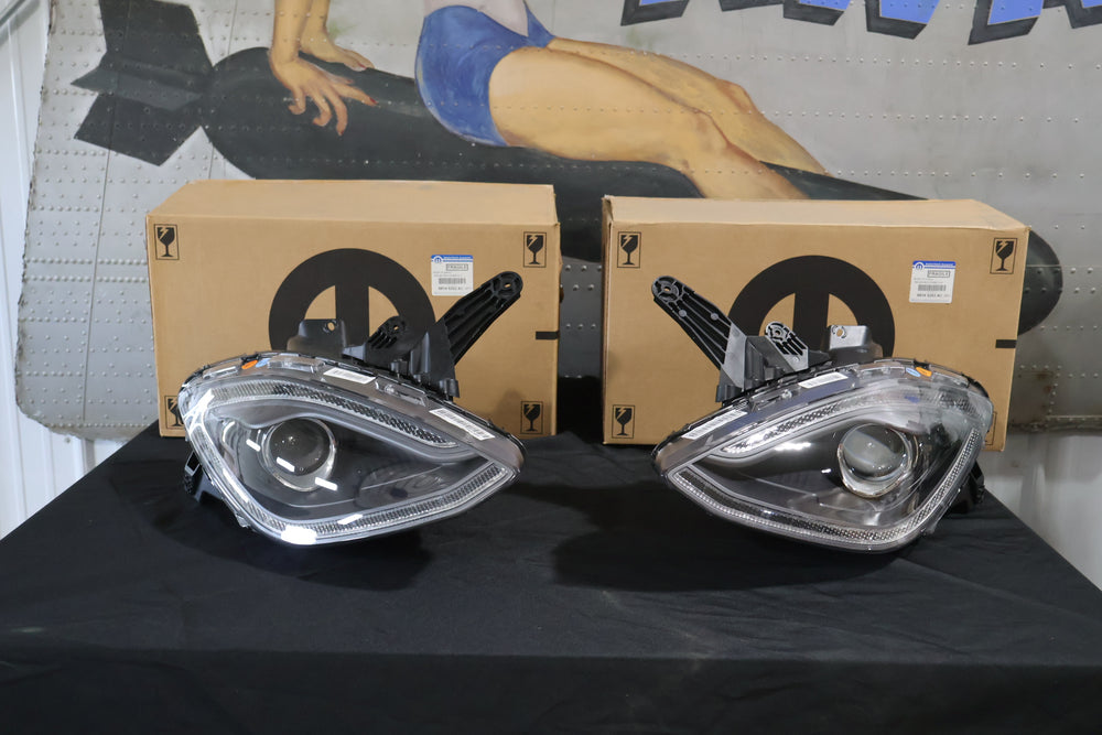 68145252AC 68145253AC NEW OEM 2013-2017 DODGE VIPER HEADLIGHTS PAIR SET
