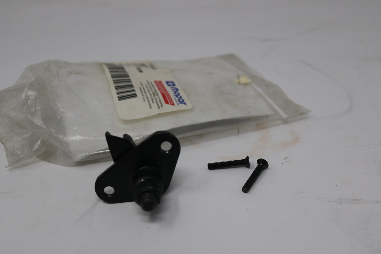 5010848AA NEW OEM 1996-1999 DODGE VIPER RT/10 RIGHT REMOVABLE HARDTOP LATCH 5010848AA