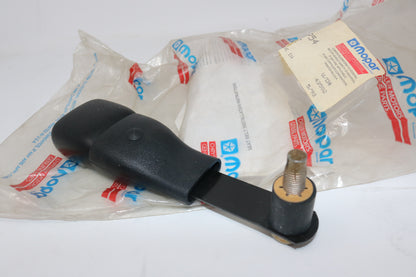 4643954 NEW OEM 1992-1996 DODGE VIPER RT/10 GTS RIGHT SEAT BUCKLE 4643954