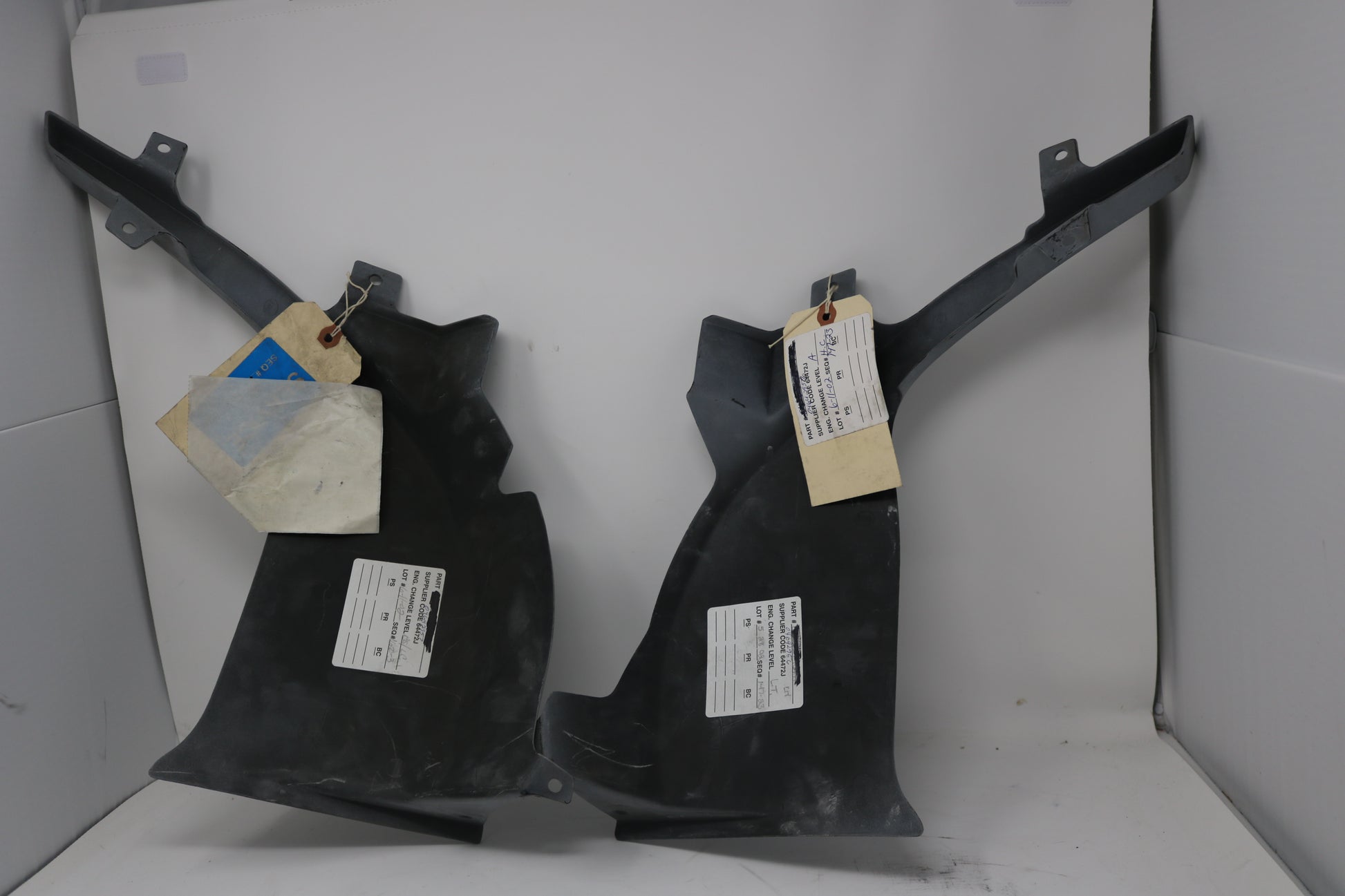 4642956, 4642957 NEW OEM 1992-1999 DODGE VIPER RT/10 GTS DOOR HINGE COVERS PAIR