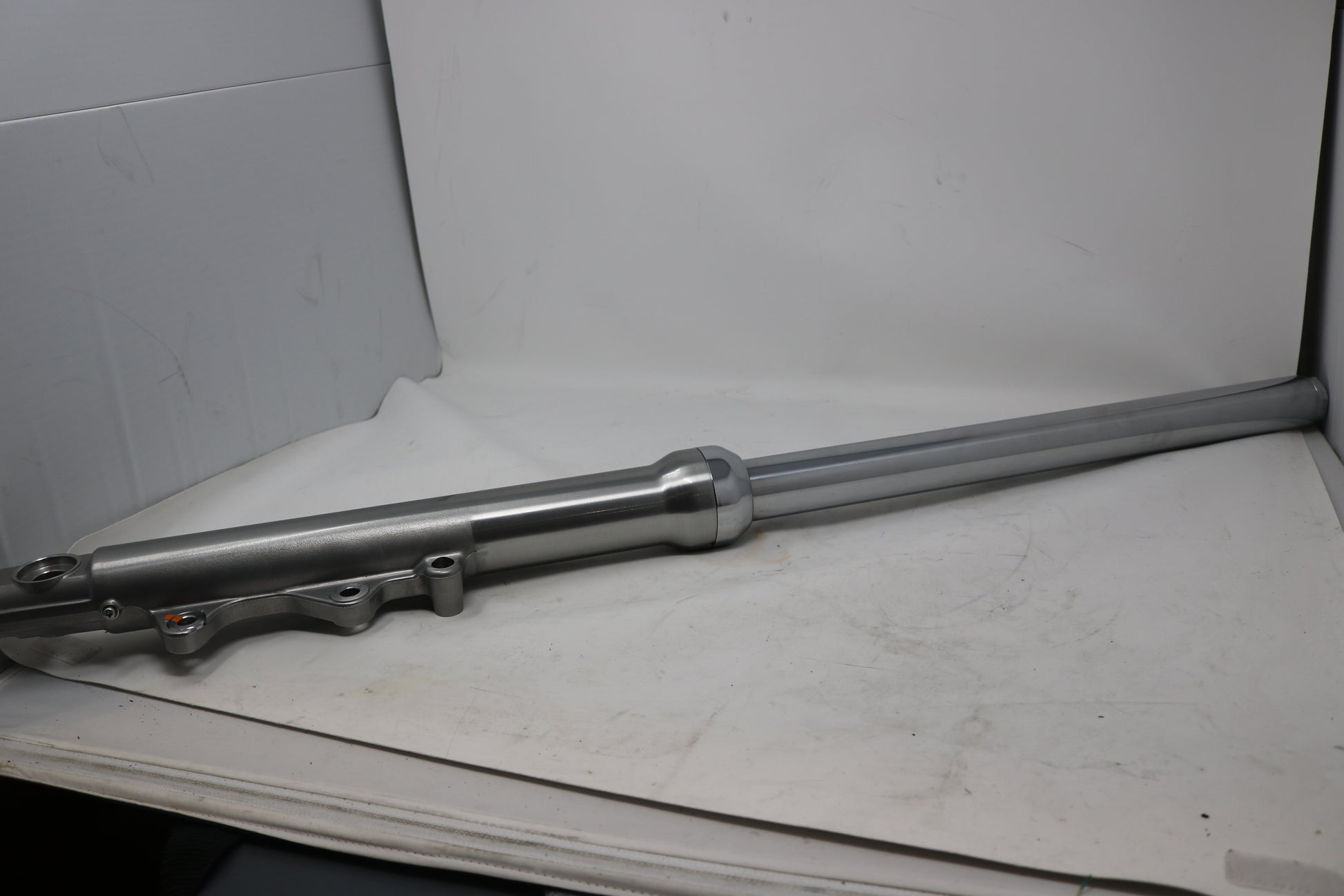45791-88 NEW OEM 1988-1993 HARLEY-DAVIDSON FXRT FXRS FXRC LEFT FORK LEG 45791-88