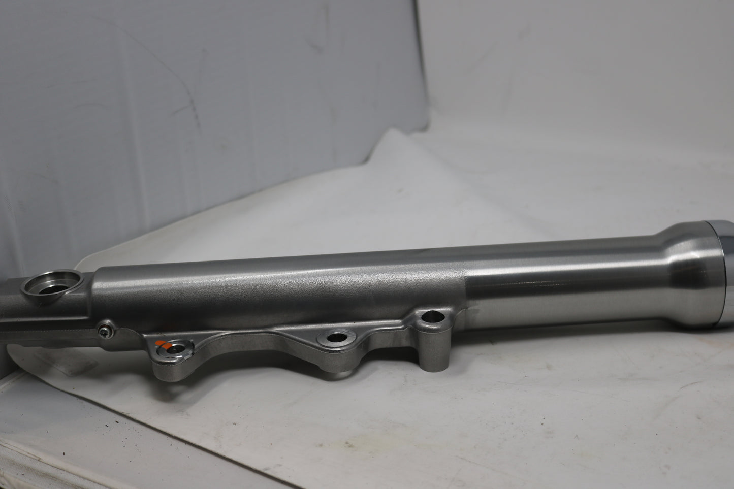 45791-88 NEW OEM 1988-1993 HARLEY-DAVIDSON FXRT FXRS FXRC LEFT FORK LEG 45791-88