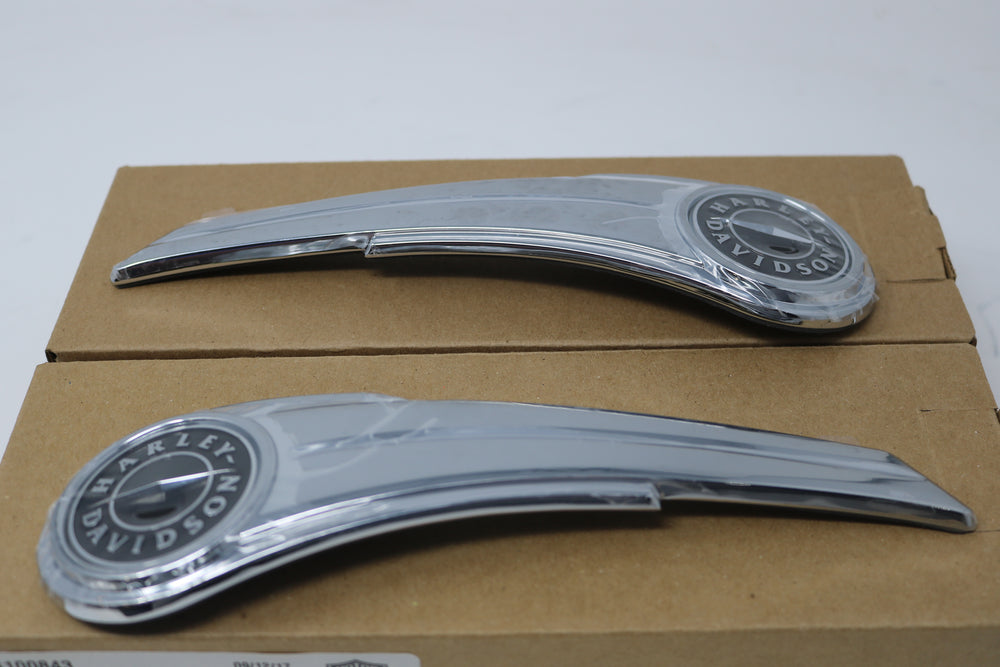 14100843 14100842 NEW OEM 2009-2023 HARLEY-DAVIDSON TOURING CVO TANK MEDALLIONS BADGES