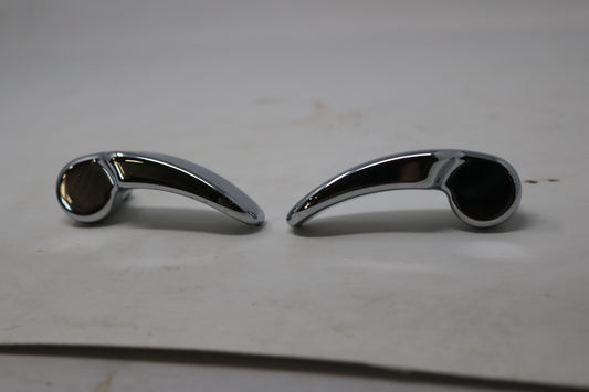 90201682 90201681 NEW OEM 2014-2014 HARLEY-DAVIDSON TOURING SADDLEBAG LATCH LEVERS HANDLES