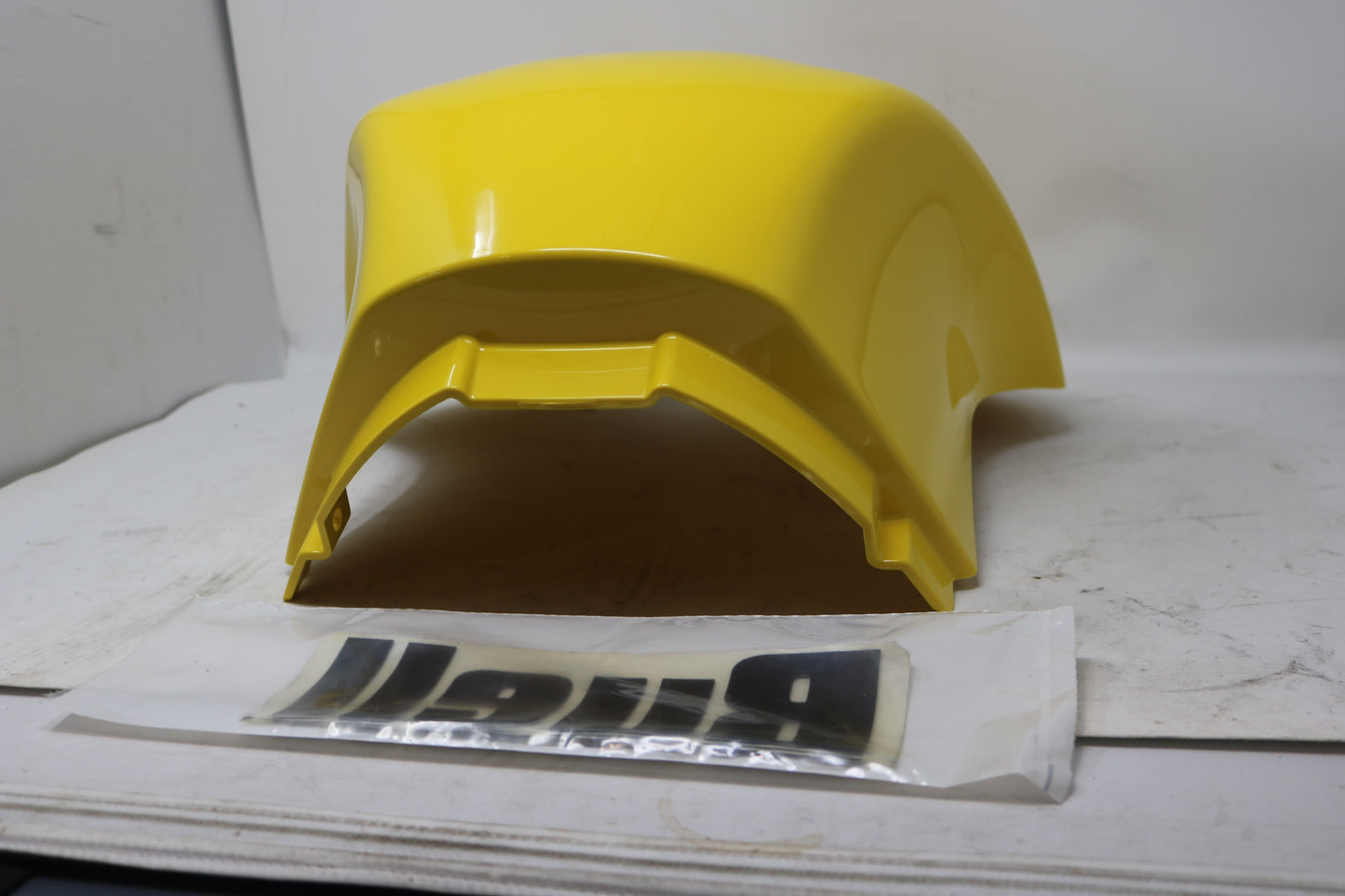 M1224.4AAMAL NEW OEM 2003-2010 BUELL XB 1125R/CR AIRBOX COVER SUNFIRE YELLOW W/DECAL