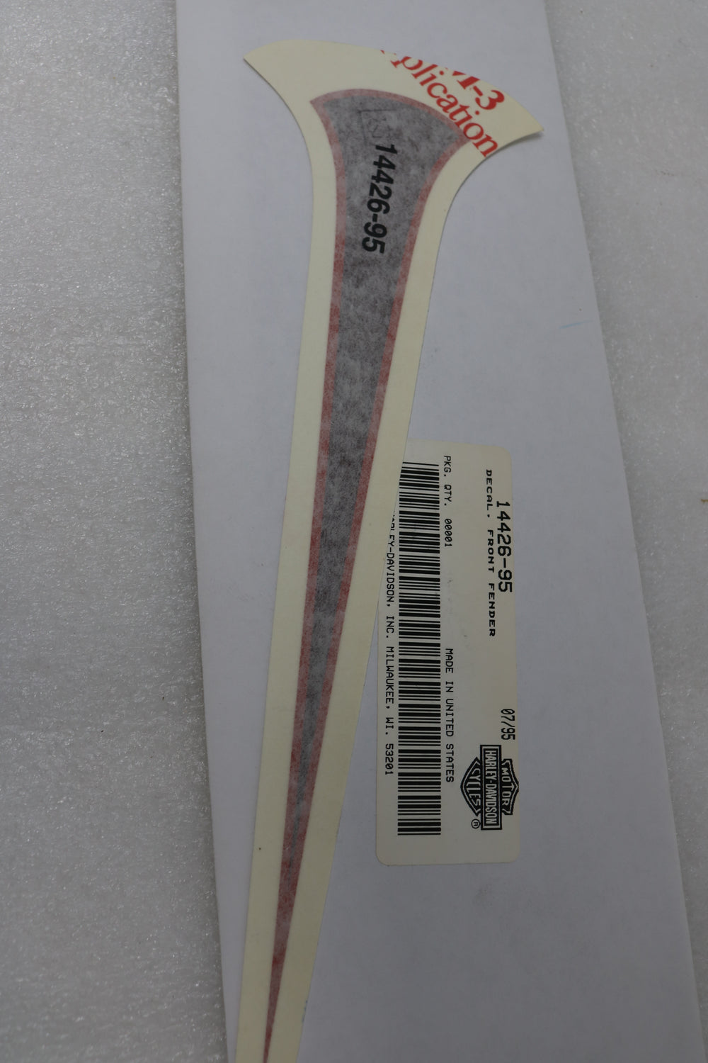 14426-95 NEW OEM 1995 HARLEY-DAVIDSON FXSTSB SPRINGER BAD BOY FRONT FENDER DECAL RED