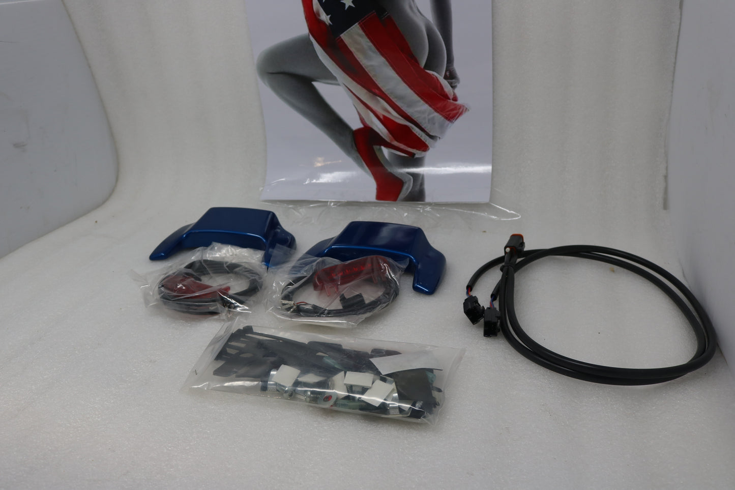 58606-05BPV NEW OEM 1995-2013 HARLEY-DAVIDSON TOURING SADDLEBAG LID SPOILER KIT