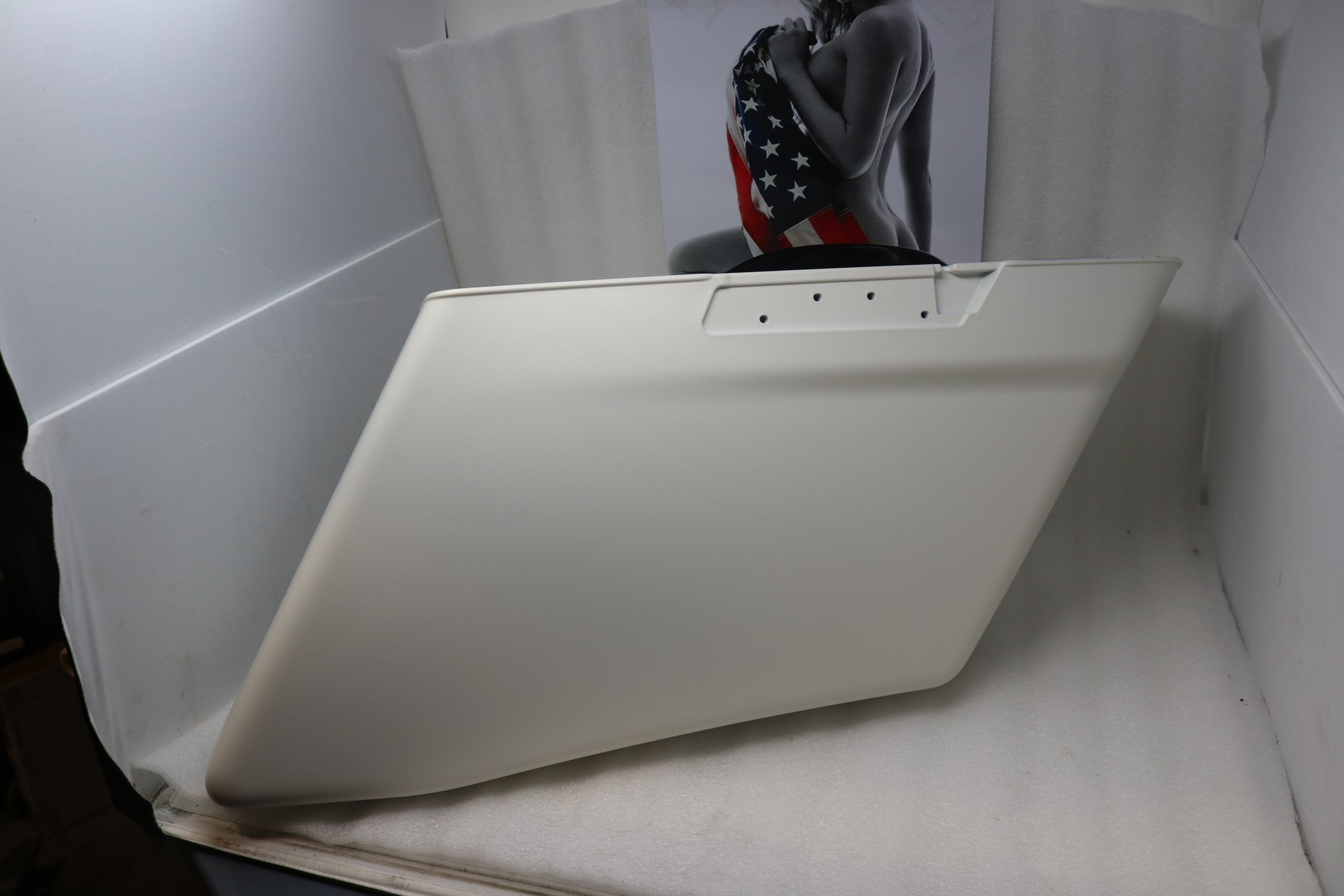 90201611EFW NEW OEM 2014-2023 HARLEY-DAVIDSON TOURING RIGHT EXT SADDLEBAG BONNEVILLE SALT