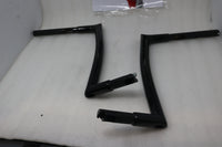 
              0601-4759 NEW FAT BAGGERS HANDLEBAR EZ INSTALL BLACK 14" 1 1/4" POINTED TOP FITS HARLEY TOURING
            