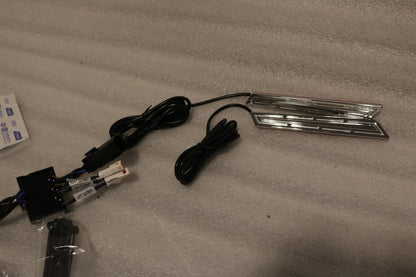 486952 NEW KURYAKYN LED S-BAG HINGE ACCENTS CHROME 486952 FITS 2014-2023 HARLEY-DAVIDSON TOURING