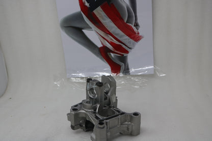 11337717441 NEW OEM 2004-2010 BMW R1200 R900 HP2 LEFT CAMSHAFT SUPPORTING BRACKET