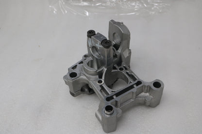 11337717441 NEW OEM 2004-2010 BMW R1200 R900 HP2 LEFT CAMSHAFT SUPPORTING BRACKET