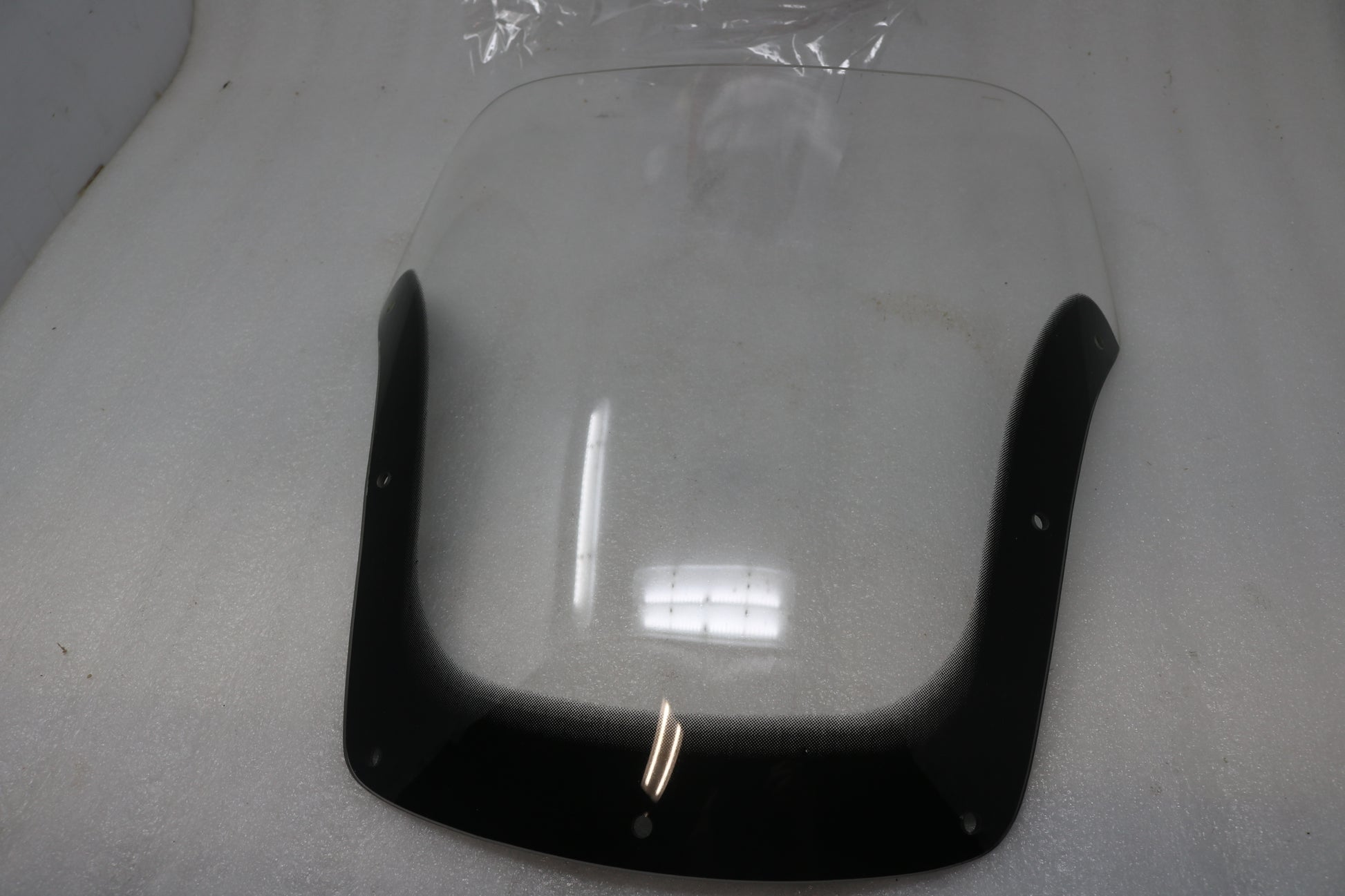 T2300865 NEW OEM 1991-2004 TRIUMPH TROPHY CLEAR WINDSCREEN WINDSHIELD