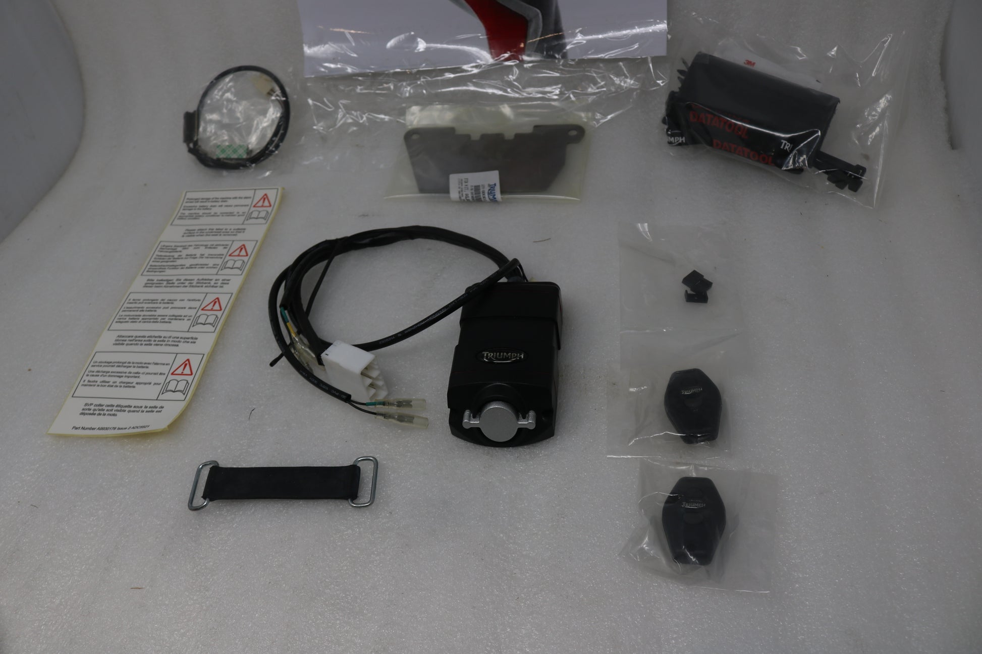 A9808086 NEW OEM 1994-2018 TRIUMPH SPEED TRIPLE ALARM KIT A9808086