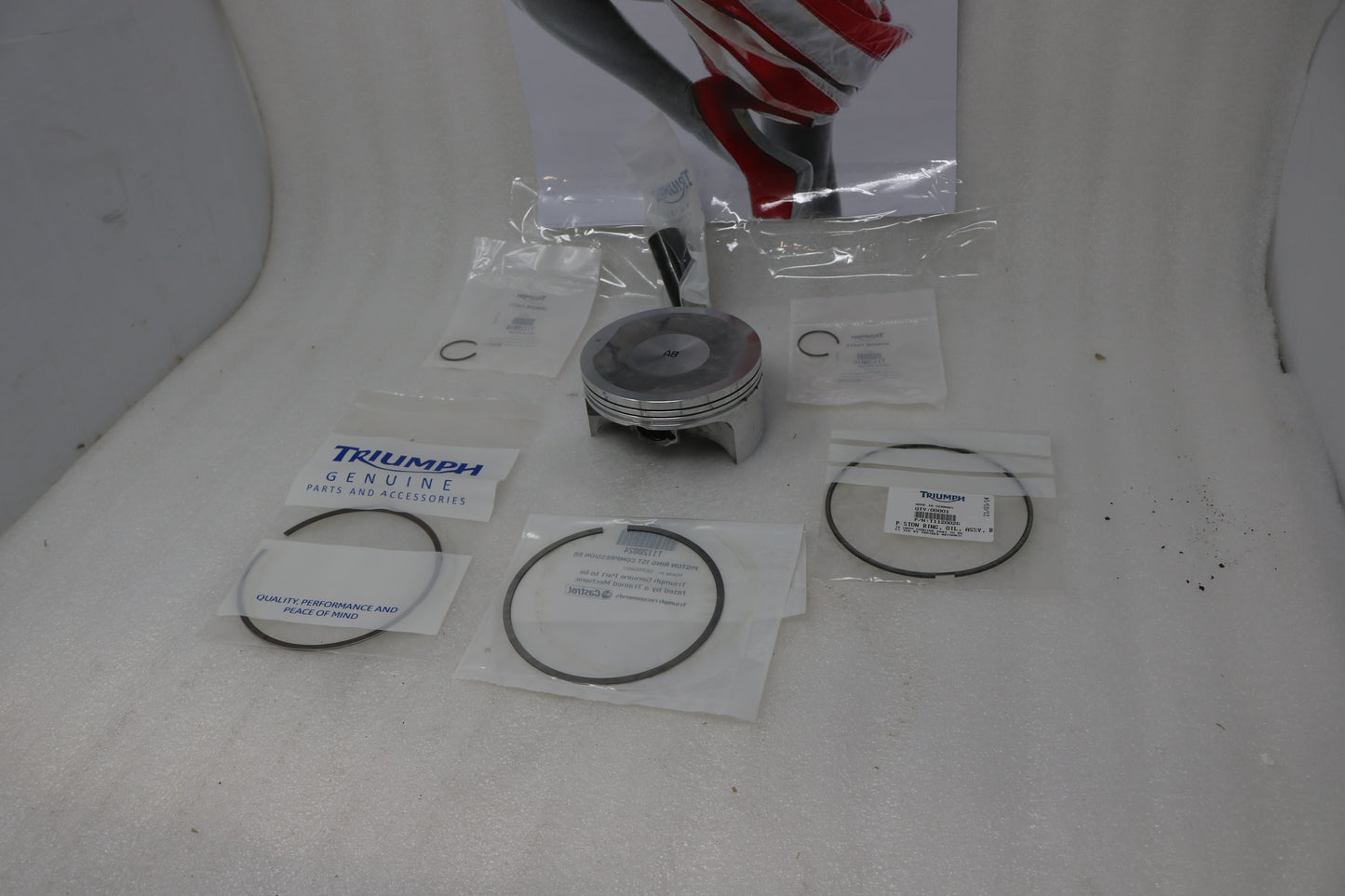T1120127 NEW OEM 2009-2020 TRIUMPH THUNDERBIRD 1600 1700 PISTON 107.1