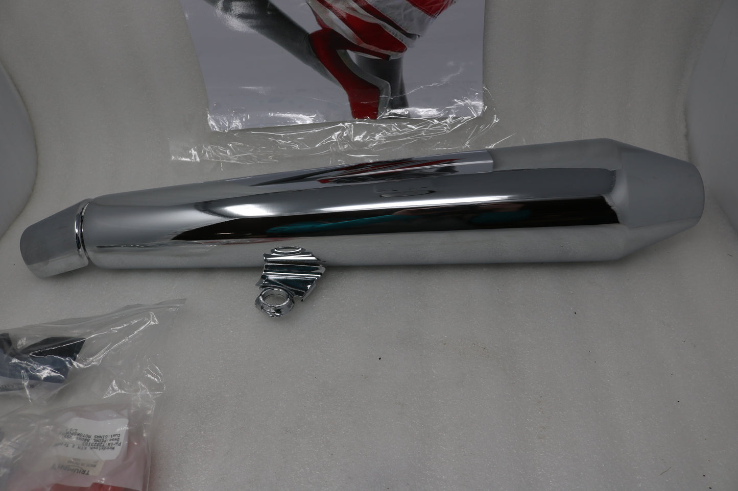 T2206454 NEW OEM 2008-2020 TRIUMPH THRUXTON 900 EFI RIGHT SILENCER EXHAUST MUFFLER CAT4