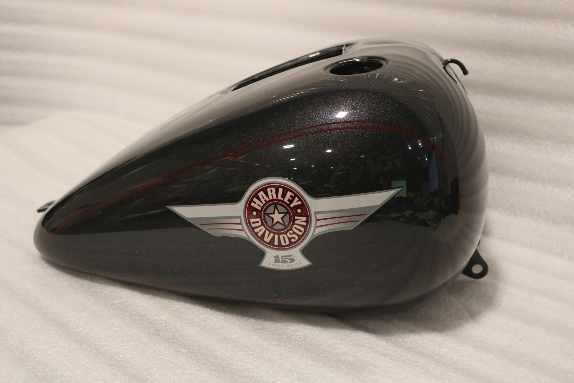 62208-05BRD NEW OEM 2005 HARLEY-DAVIDSON FLSTFI SOFTAIL FATBOY GAS TANK BLACK PEARL