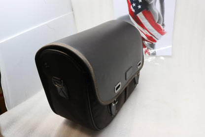 T9510253 NEW OEM 2016-2020 TRIUMPH BONNEVILLE STREET LEFT PANNIER SADDLEBAG